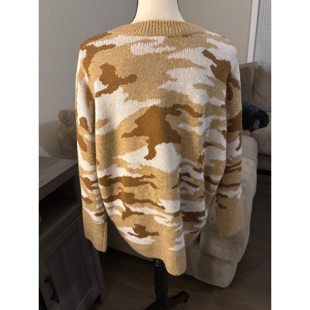 Vince Camuto‎ women's medium sweater camouflage brown - Picture 2 of 4